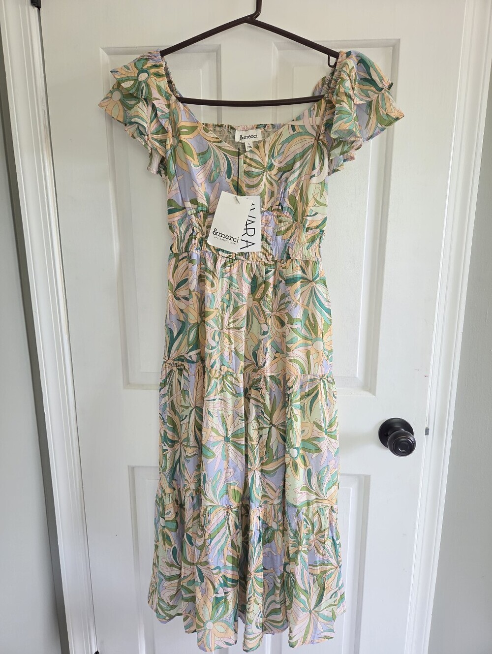 NWT &merci v neck flutter sleeve pastel floral tiered skirt cutout smock back S - Picture 4 of 14
